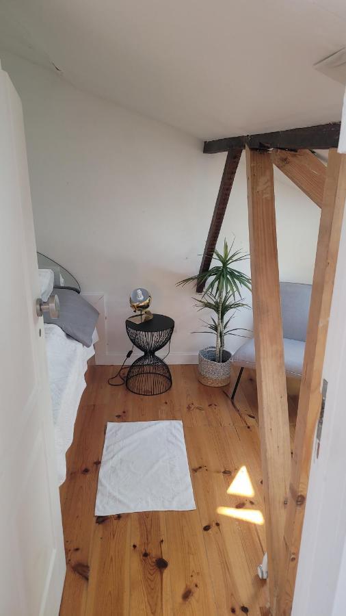 Litle Tiny Room In The Attic Lisbon Luaran gambar